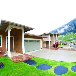 New 4 Bedroom With Ocean And Gorgeous Mountain Views In The Gated Community Of Mauna Olu Waianae
